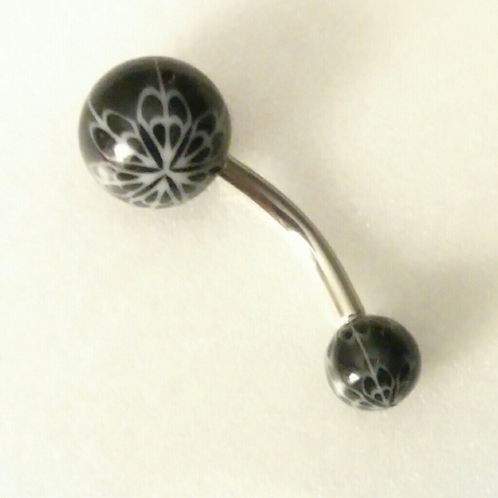 Barbell with designed balls on each end!🛍